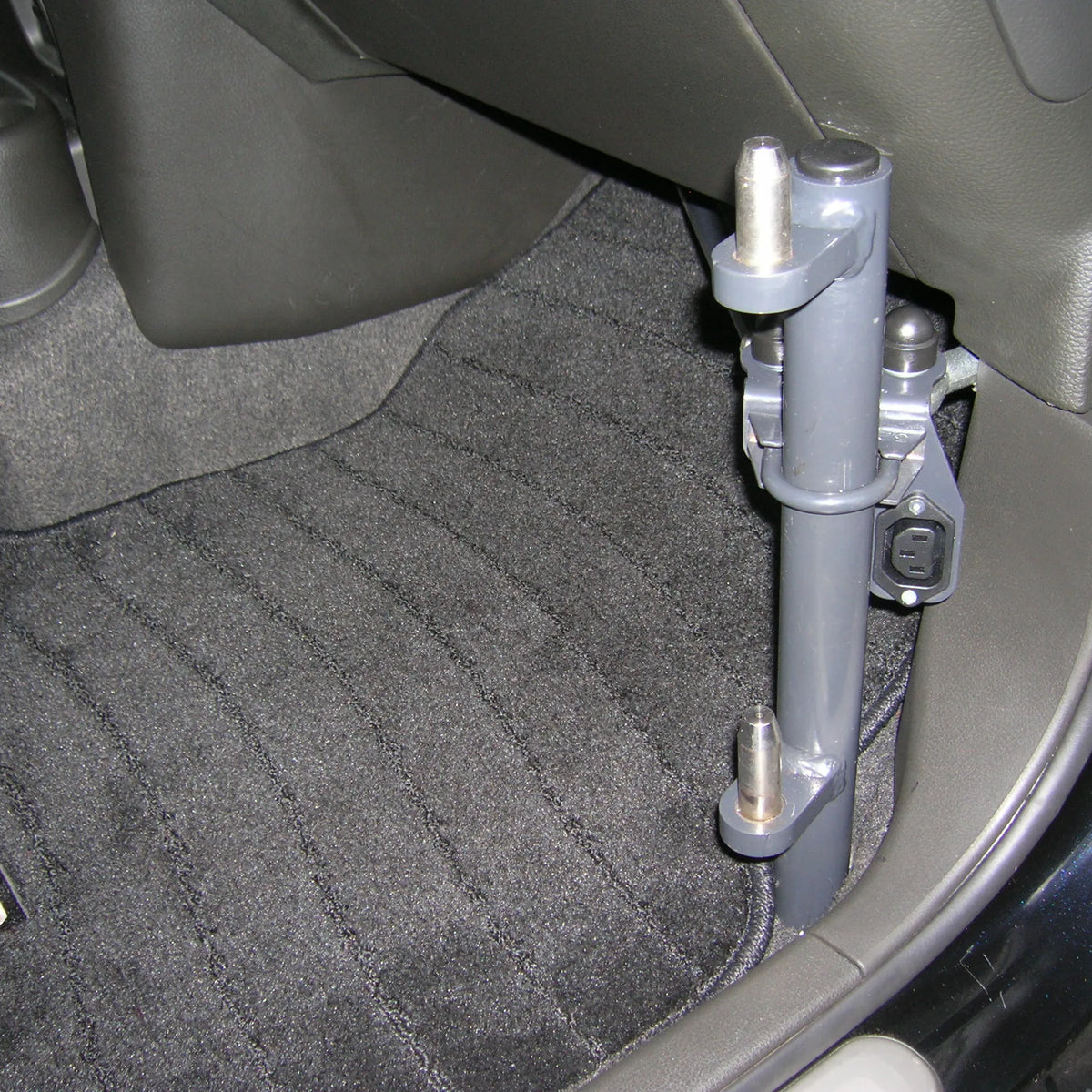 Patient Lifts for Unique Applications Consultation with Mark Felling, Electrical Rehabilitation Engineer - SUV, Race Car, RV, Off-road 4x4, boats, airplanes