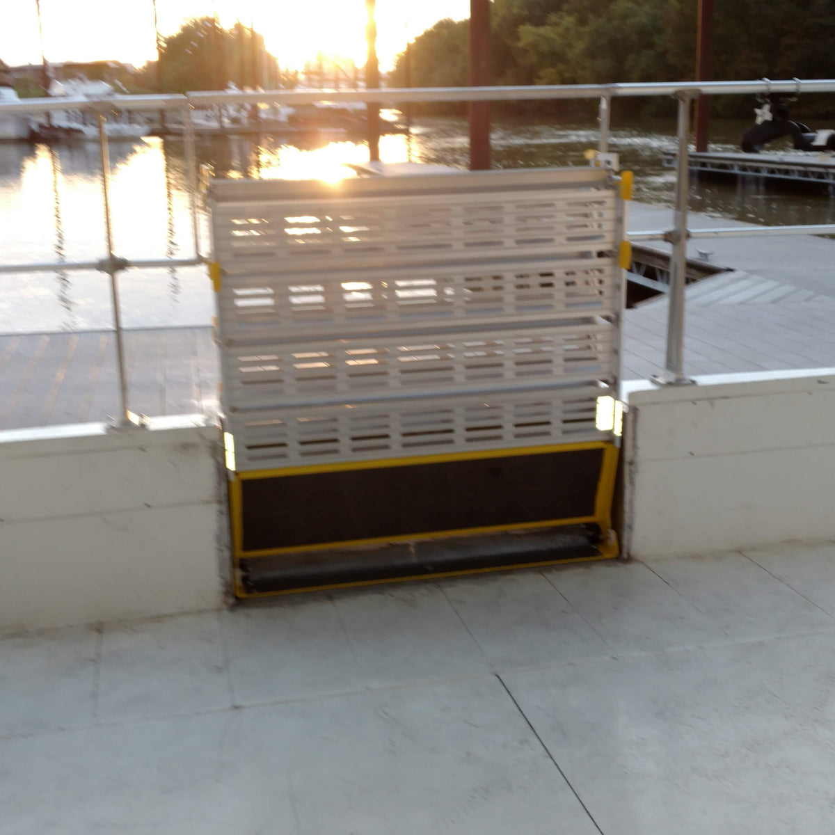 Stay Aboard M/V Possibilities - Accessible, Solar-Hybrid Motor Yacht - North Fort Myers, FL