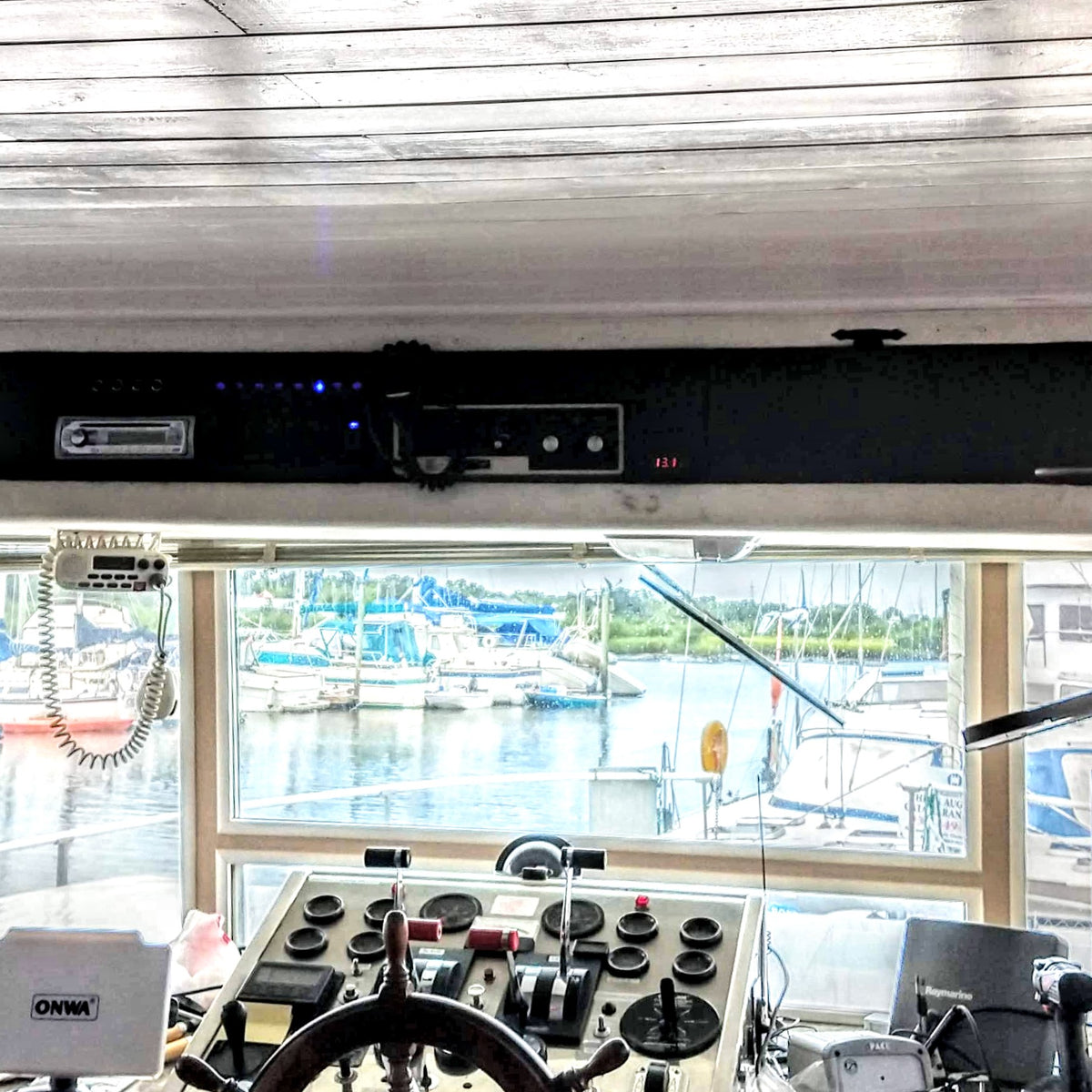 Stay Aboard M/V Possibilities - Accessible, Solar-Hybrid Motor Yacht - North Fort Myers, FL